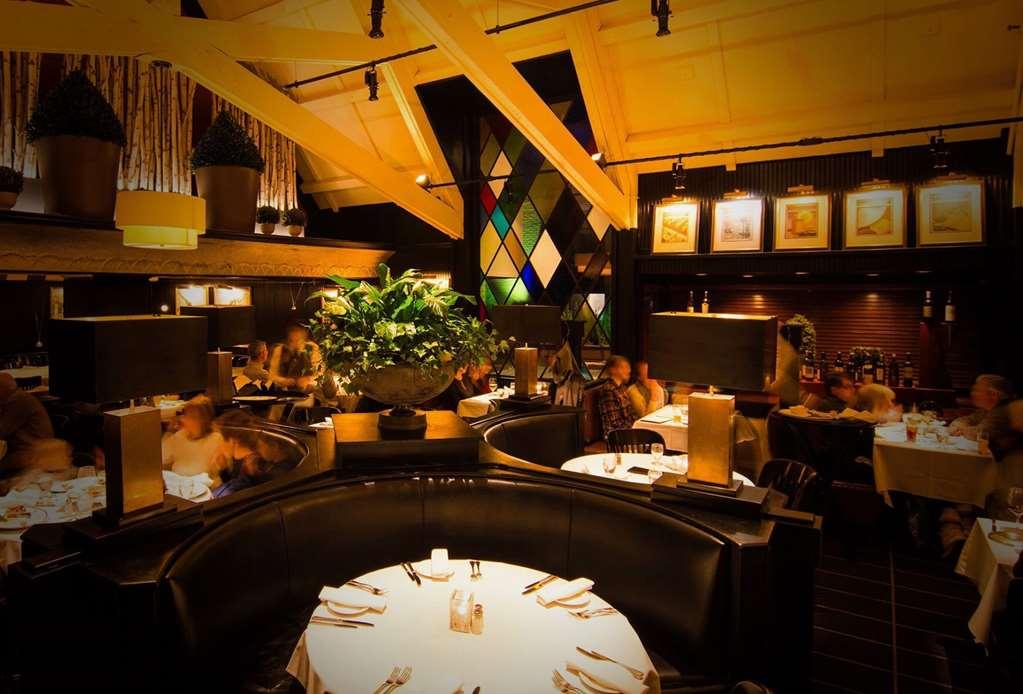 เวเบอร์ โฮเต็ล แอนด์ เรสเทอรองต์ Hotel แอนอาร์เบอร์ ร้านอาหาร รูปภาพ